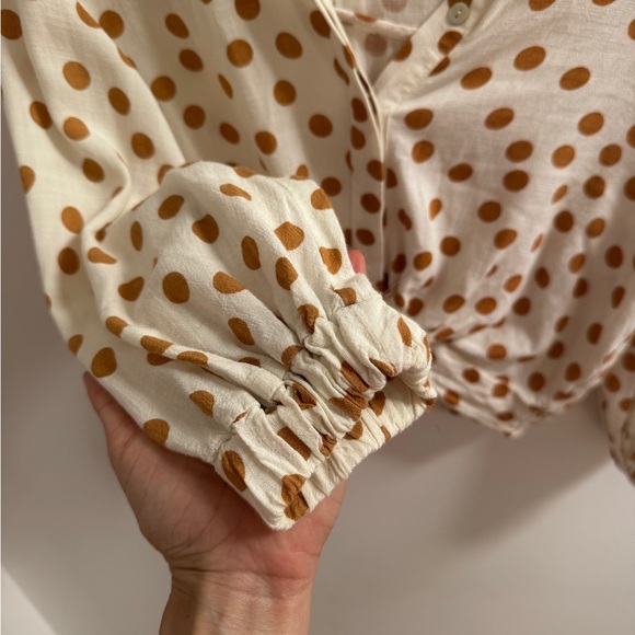 Polka Dot Twist Front Blouse - Picture 4 of 4